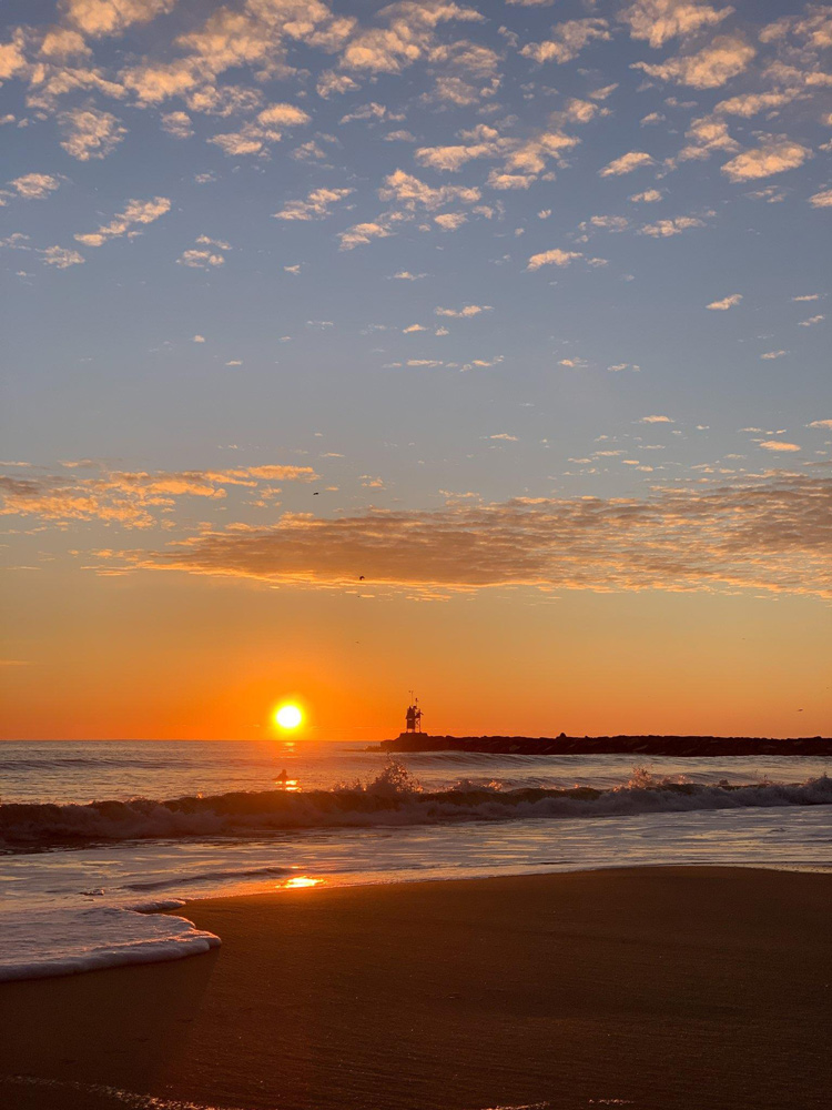 sunrise in virginia beach